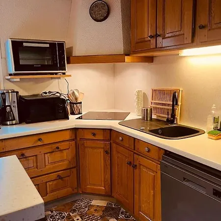 Maison Montagne Lelou - 4 A 6 Personnes - Jacques Des Blats Holiday home Saint-Jacques-des-Blats