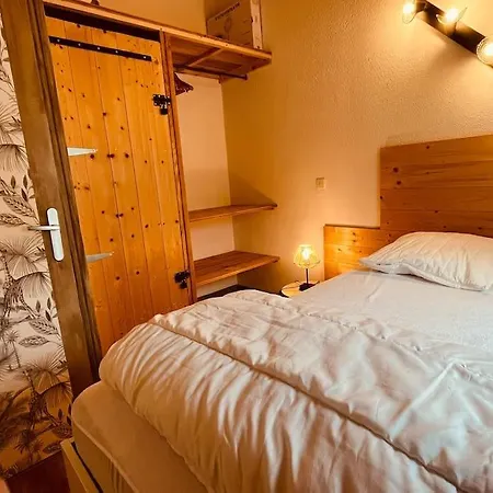 Maison Montagne Lelou - 4 A 6 Personnes - Jacques Des Blats Holiday home Saint-Jacques-des-Blats
