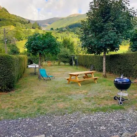 Maison Montagne Lelou - 4 A 6 Personnes - Jacques Des Blats * Saint-Jacques-des-Blats